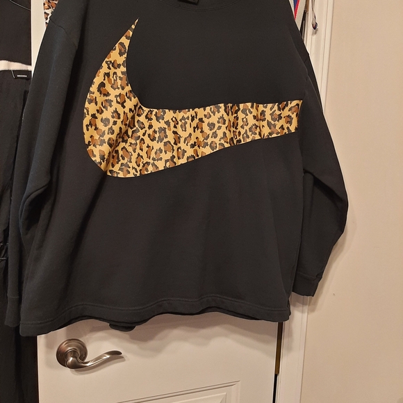 nike leopard logo sweatshirt